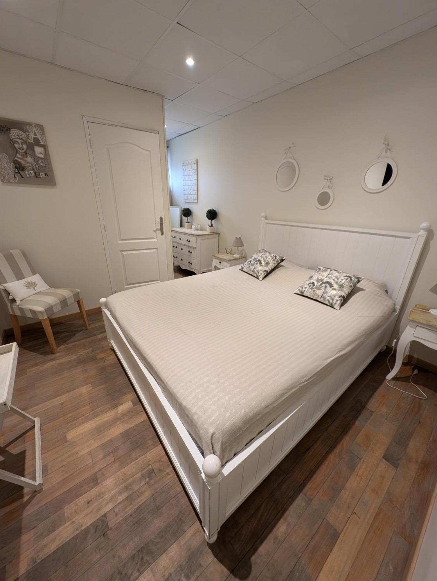 Appart'Hotel Auxerre Moneteau Phòng bức ảnh