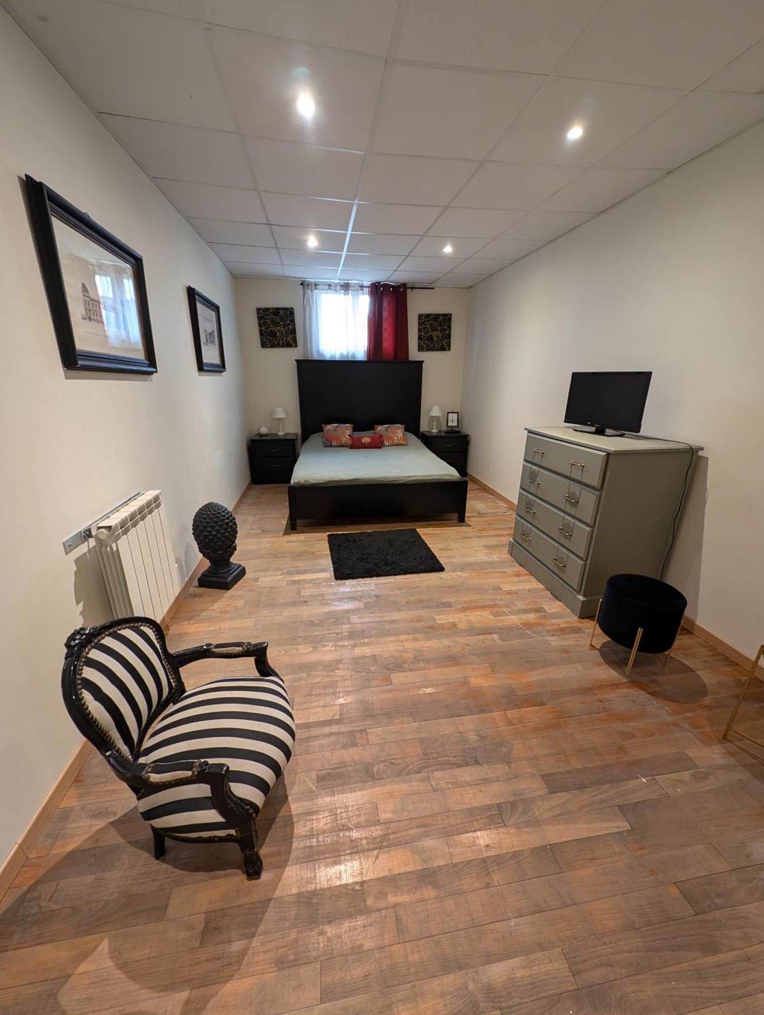 Appart'Hotel Auxerre Moneteau Phòng bức ảnh